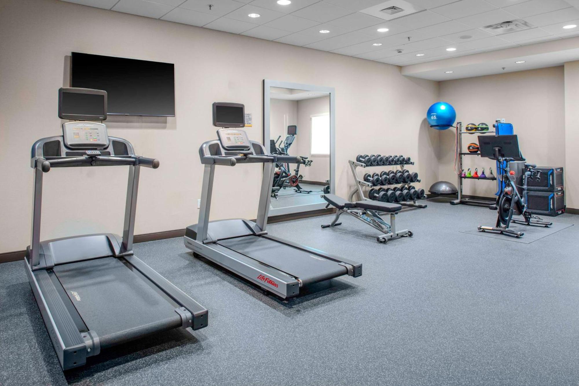 Home2 Suites By Hilton לינצ'בורג מראה חיצוני תמונה